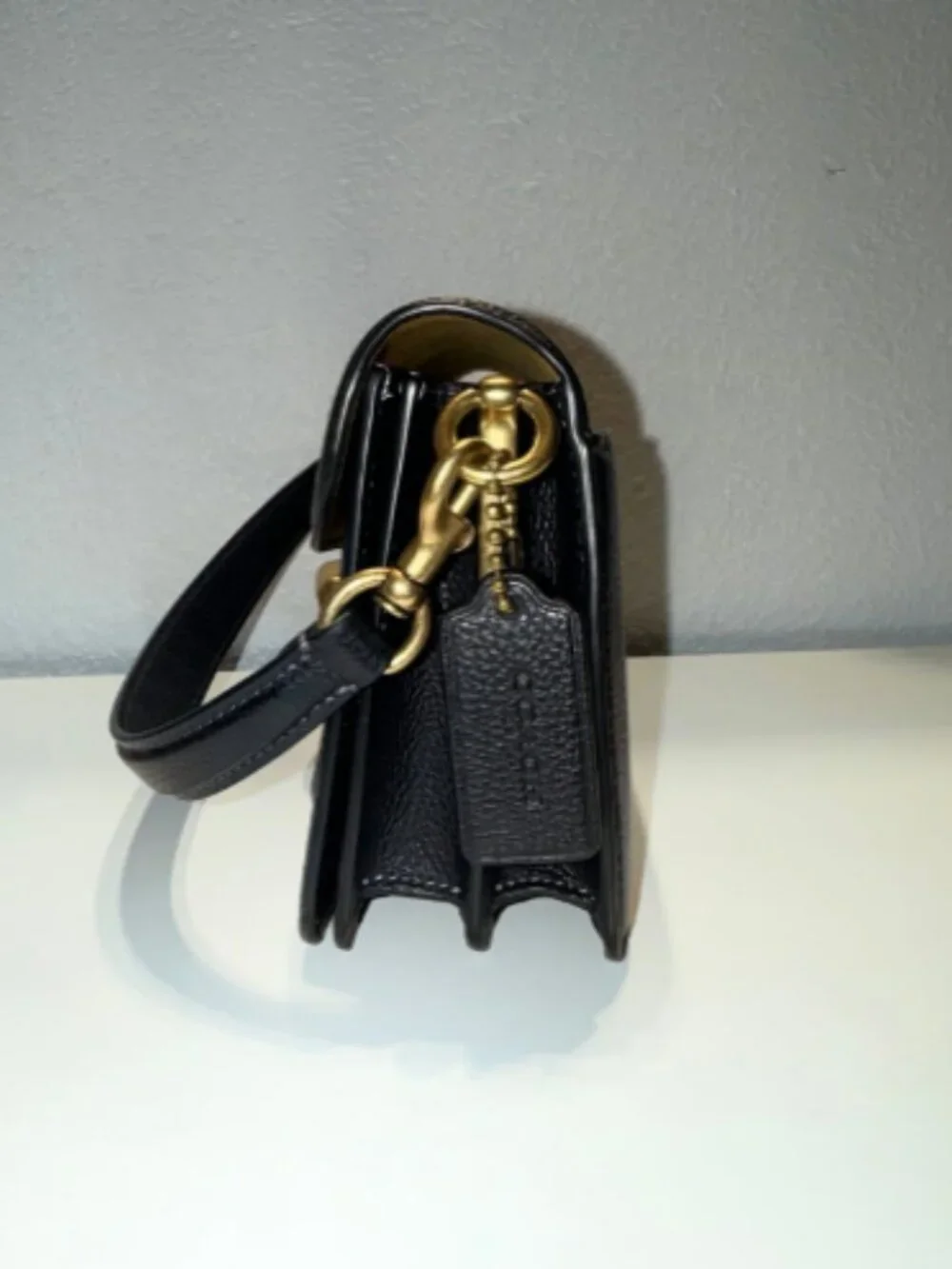 Black Tabby Shoulder Bag 26